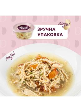 Delickcious Суп з курки з томатами та додаванням шпинату